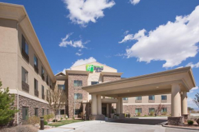 Holiday Inn Express and Suites Los Alamos Entrada Park, an IHG Hotel